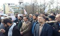 شرکت کارکنان مرکز آموزشی درمانی فوق تخصصی قلب وعروق فرشچیان در راهپیمایی حماسه 9دی 