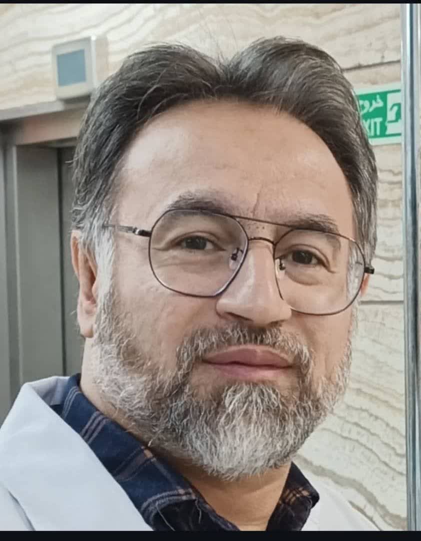 دکتر سینا اخوان - فلوشیپ کاردیو آنکولوژی